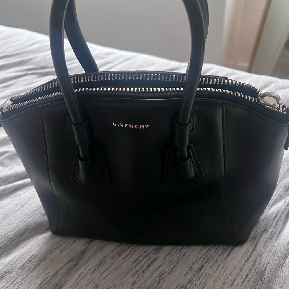 Black Accessory with Tag
